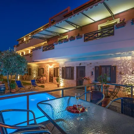 Elegance Two Bedroom Maisonette Apartment Amoudi